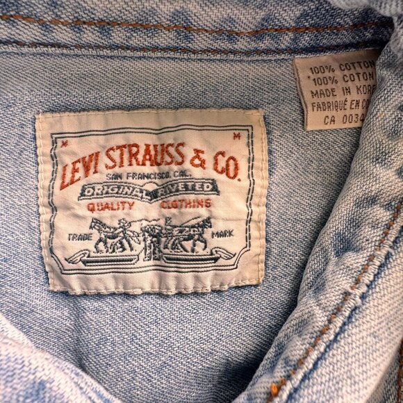 Vintage Levi’s Orange Tab Cotton Long Sleeve Denim Shirt - Picture 9 of 10